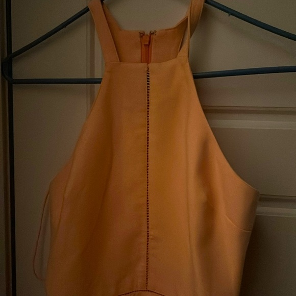 Elizabeth James dress size 0 peach color - Picture 3 of 5